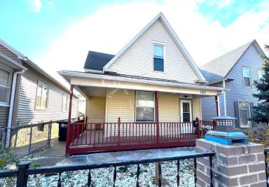 Main picture of 1611 Oak St