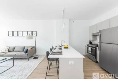 Main picture of 850 W Jackson Blvd