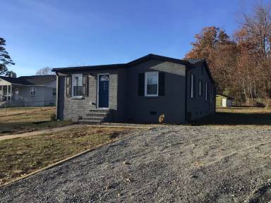 Main picture of 816 Margrace Rd