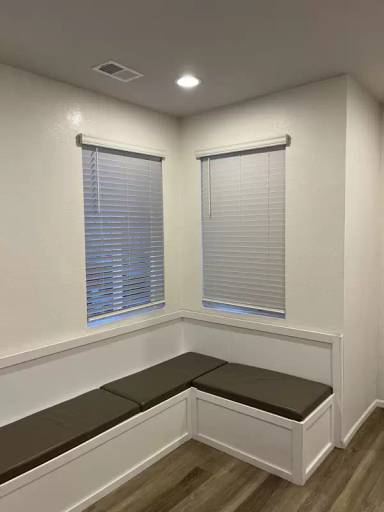 Main picture of 1675 S Andes Way