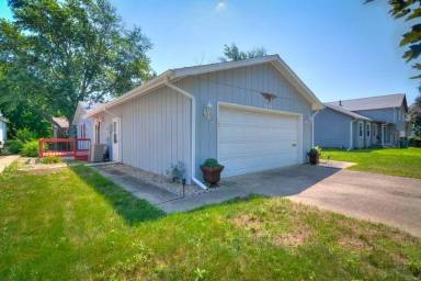 Main picture of 4444 N Adams Dr