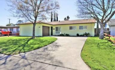 Main picture of 6547 Graylock Ln