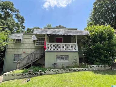 Main picture of 7801 Vienna Ave