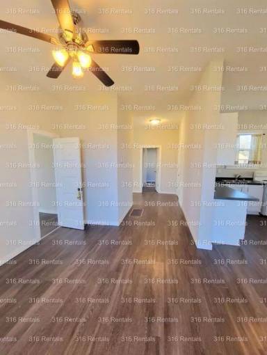 Main picture of 425 N Pine St