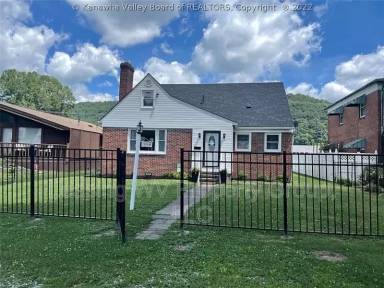 Main picture of 3310 Virginia Ave SE