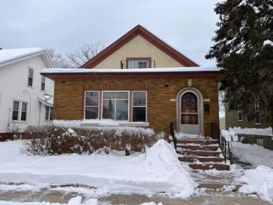 Main picture of 1021 Hayes Ave