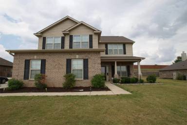 Main picture of 524 Summer Cove Cir NW