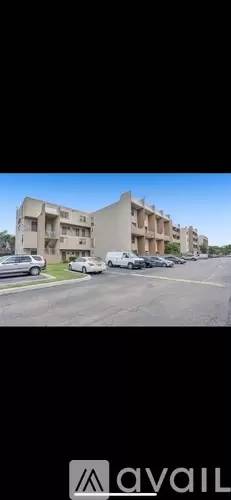 Main picture of 10900 SW 104th St