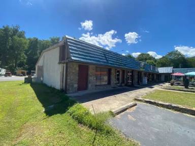 Main picture of 2487 Soco Rd