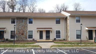 Main picture of 106 Turnwood Ln