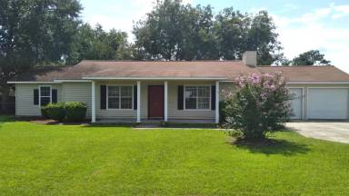 Main picture of 3812 Spruce Dr
