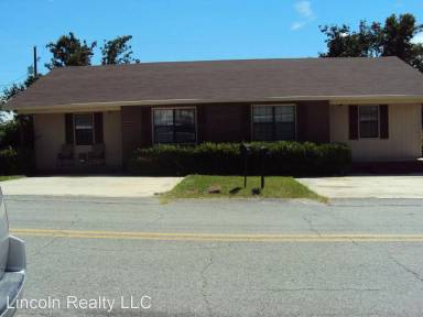 Main picture of 1749 Poplar St