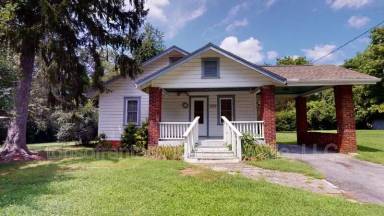 Main picture of 1207 Cherokee Dr