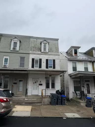 Main picture of 229 Locust St