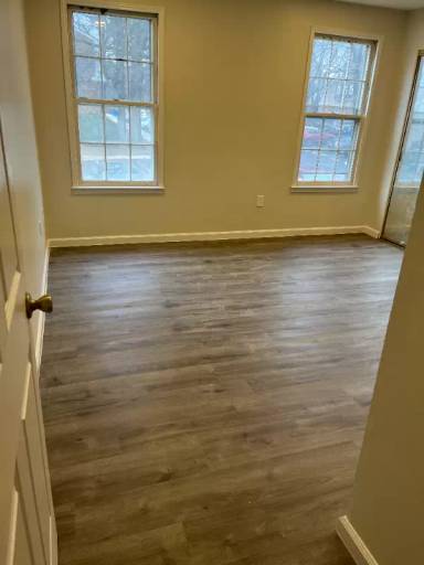 Main picture of 704 Quince Orchard Blvd