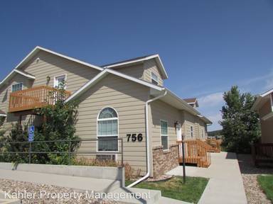 Main picture of 756 Earleen St