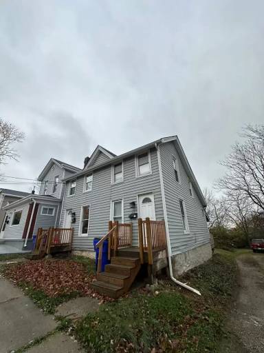 Main picture of 353 Liberty Ave