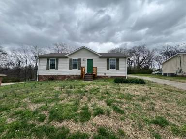 Main picture of 2303 Old Ashland City Rd