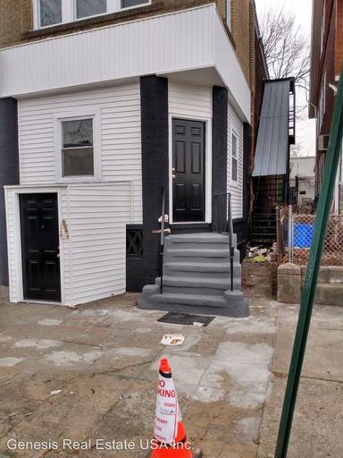 Main picture of 4806 N 5th St