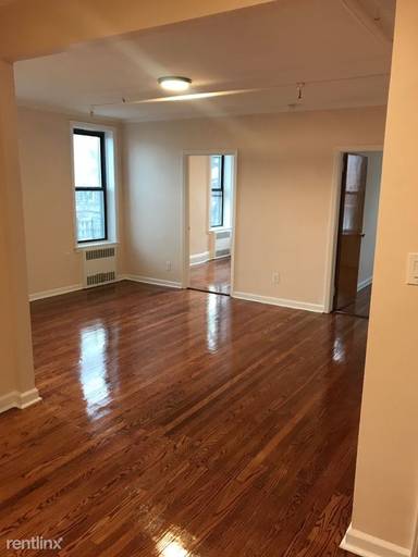 Main picture of 6356 Forest Ave
