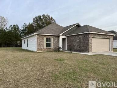 Main picture of 48266 Labonte Ln
