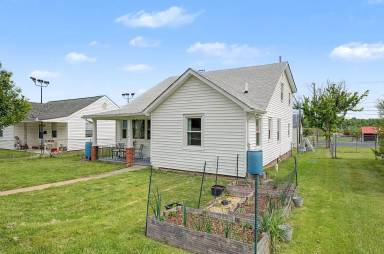 Main picture of 314 Clement St