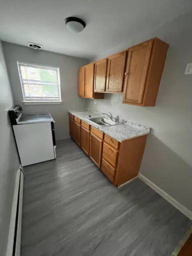 Main picture of 137 Evergreen Ave