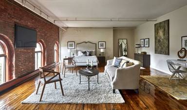 Main picture of 676 Tremont St