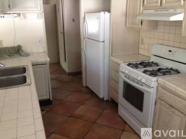 Main picture of 134 W Broadbent Dr