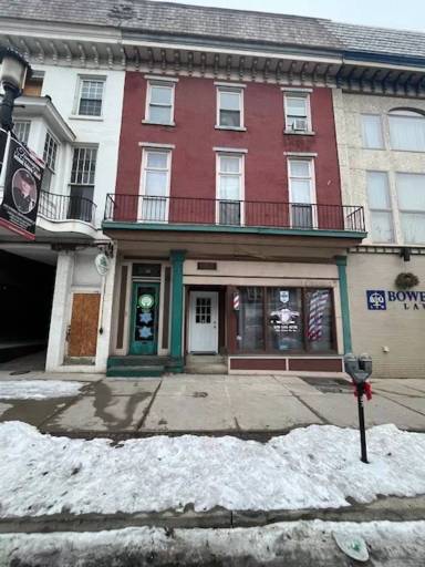 Main picture of 111-113 W Broad St
