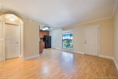 Main picture of 3245 Virginia St