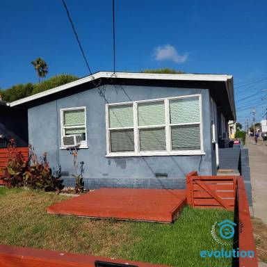 Main picture of 4323 Gresham St