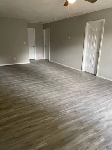 Main picture of 2206 N East Ave