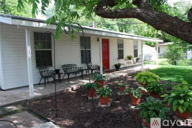 Main picture of 2134 Centerville Rd