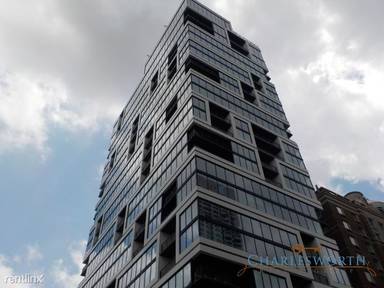 Main picture of 12 W Peachtree Pl NW