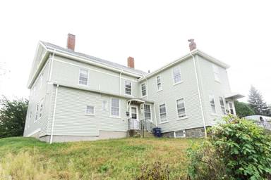 Main picture of 10 Dighton St