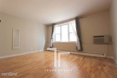 Main picture of 625 W Wrightwood Ave Apartments