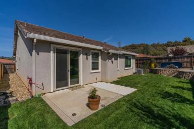 Main picture of 604 Sunflower Ln