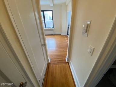 Main picture of 166 2nd Ave Apartments