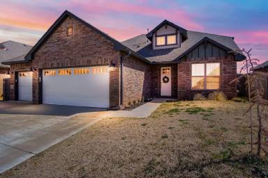 Main picture of 10004 Glover River Dr