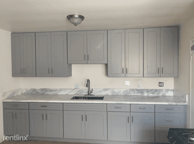 Main picture of 5049 Sterling Ct