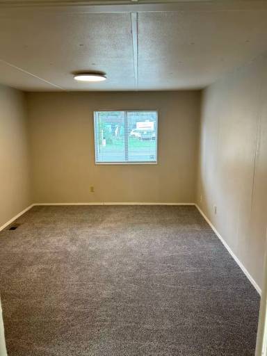 Main picture of 21196 Ferry Rd SE