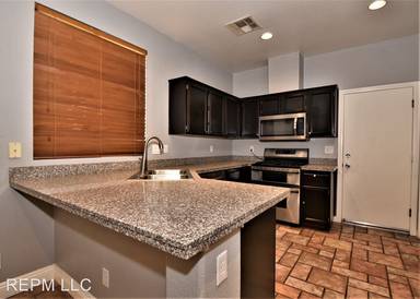 Main picture of 3674 Great Bear St