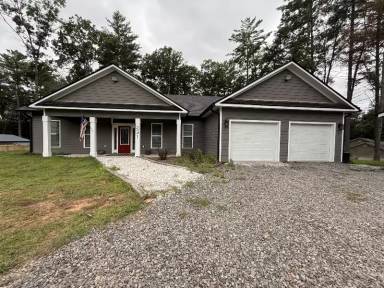 Main picture of 231 Farmer Cir