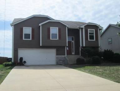 Main picture of 3815 Crossgate Ter