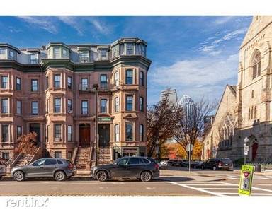 Main picture of 495 Columbus Ave