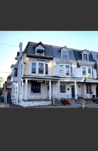 Main picture of 1300 North 11th Street - Apt. 1