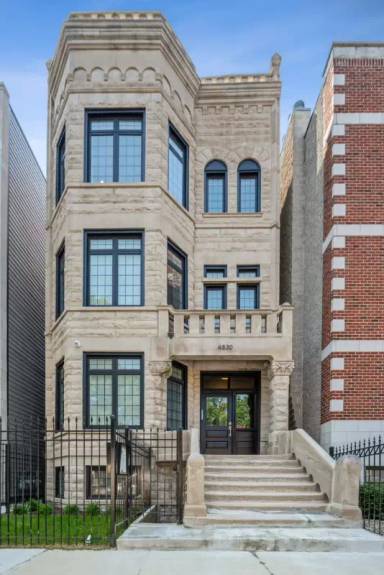 Main picture of 4830 S Saint Lawrence Ave