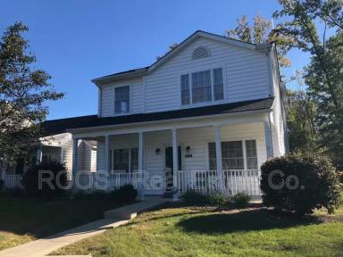 Main picture of 2476 Tree Knoll Ct