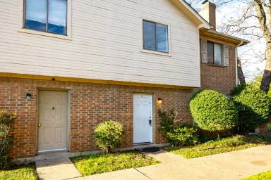 Main picture of 4009 N Garland Ave